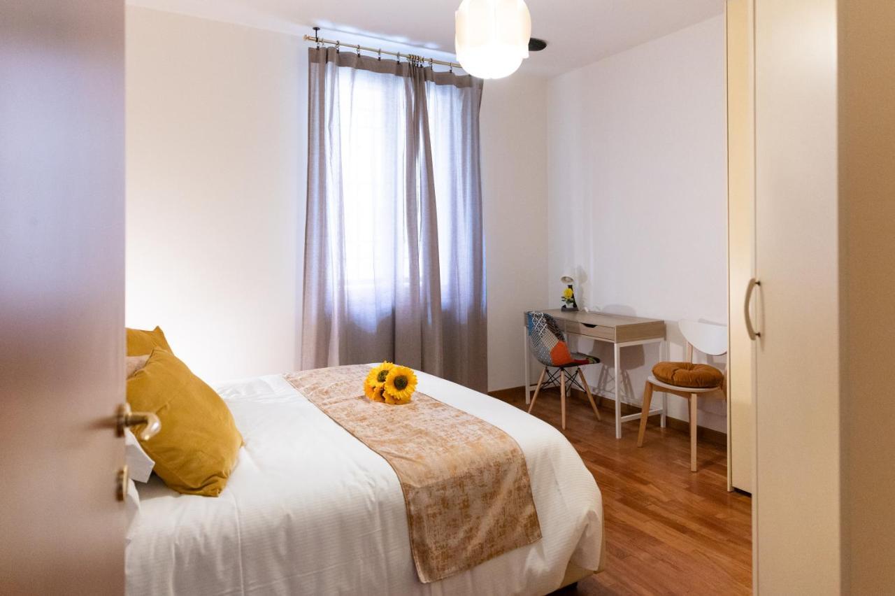 Casa Mazzini Bed & Breakfast Bologna Exterior photo