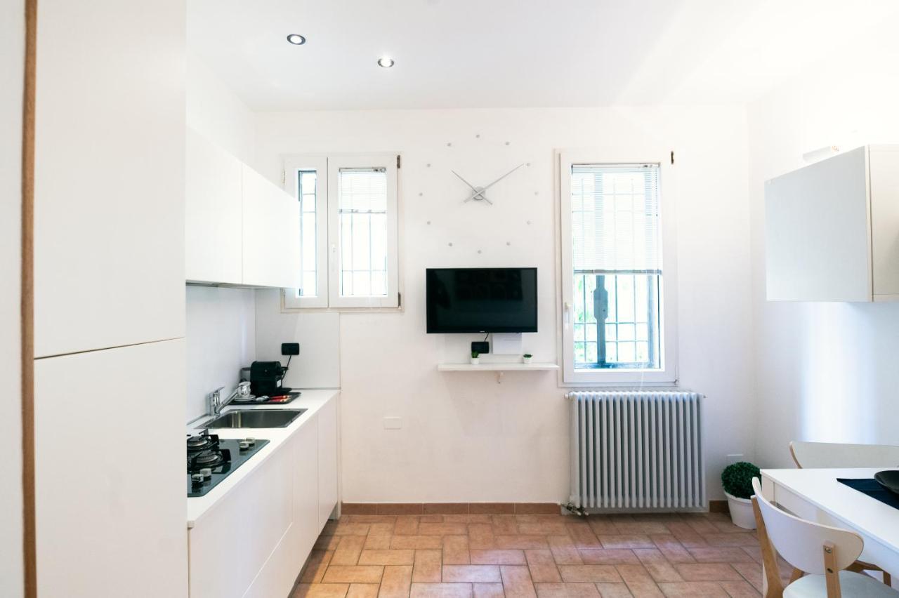 Casa Mazzini Bed & Breakfast Bologna Exterior photo