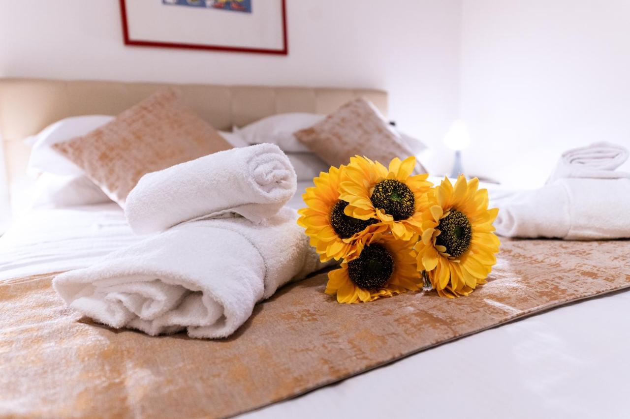 Casa Mazzini Bed & Breakfast Bologna Exterior photo